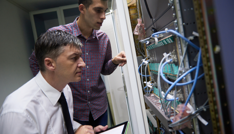 خرید سرور ابری خارج